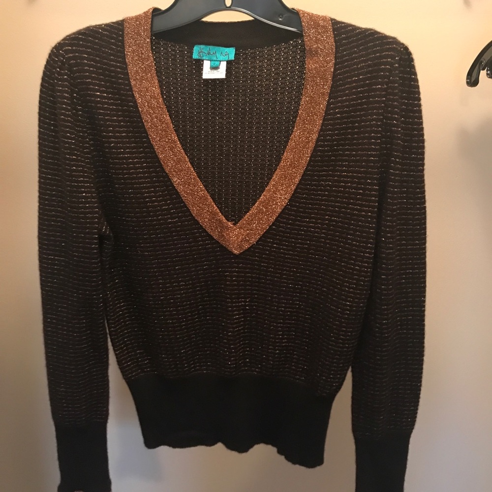 Heidy Ng Brown cashmere sweater with gold metallic
